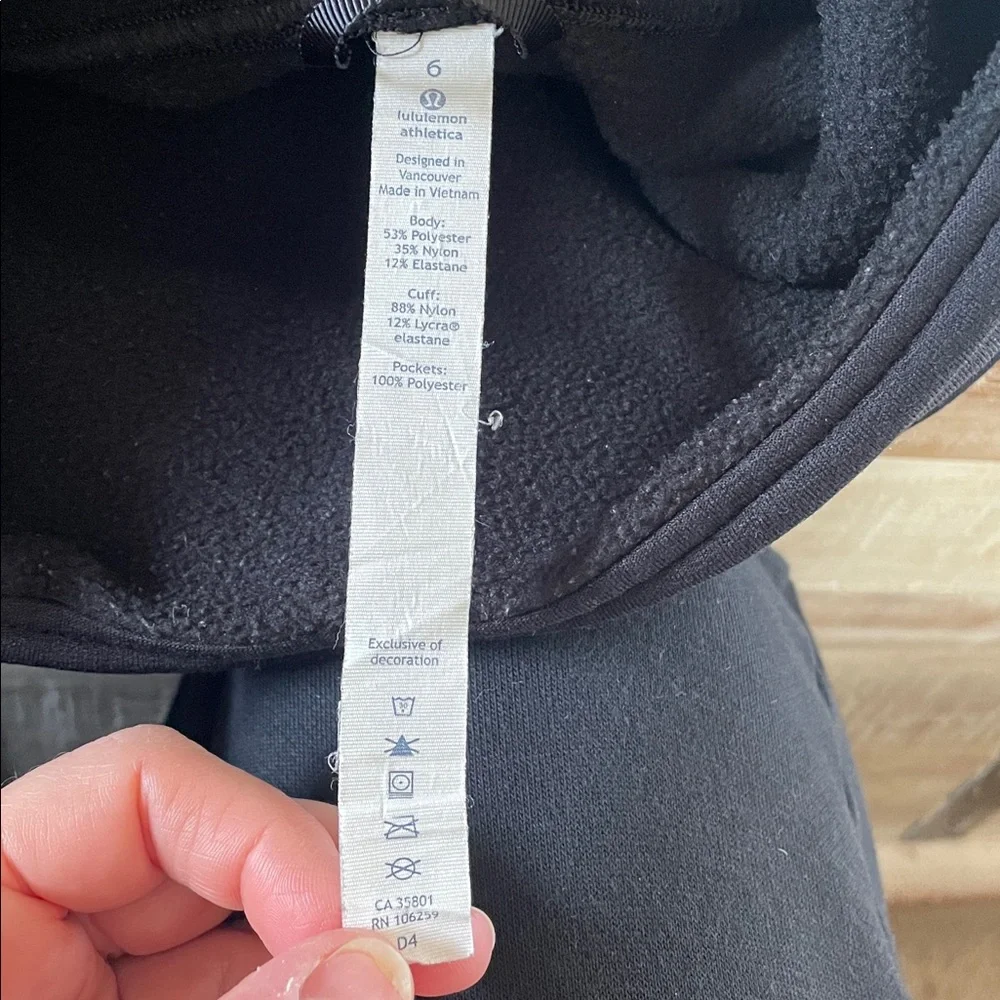 Lululemon Funnel neck fleece pullover